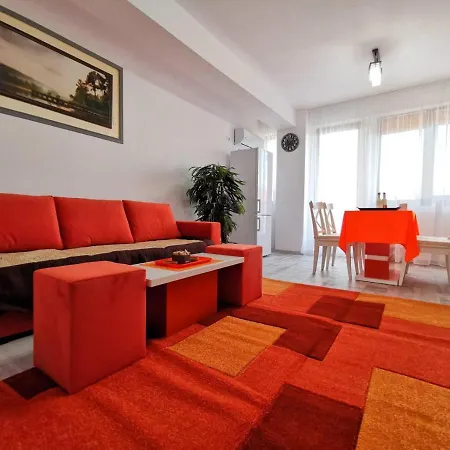 Orange Apartment-brilliant *