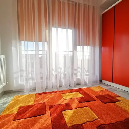Orange Apartment-brilliant *