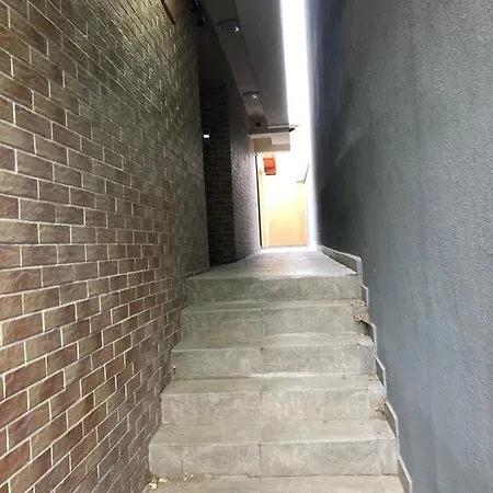 Orange Apartment-brilliant Констанца