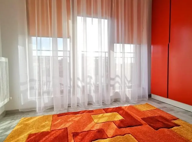 Orange Apartment-brilliant *