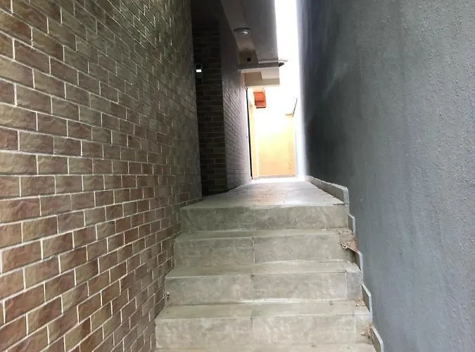 Orange Apartment-brilliant コンスタンツァ